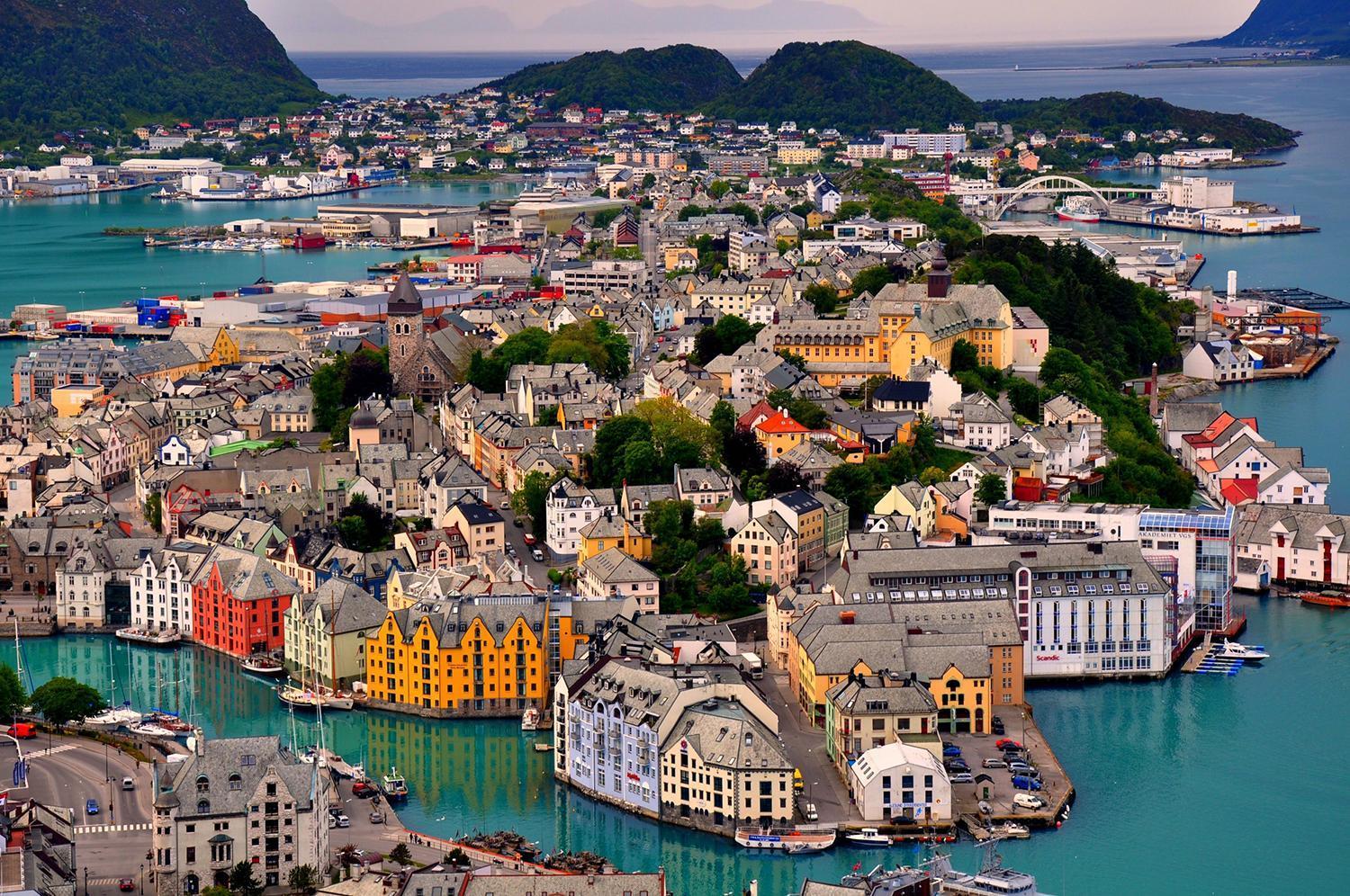 Sunny Apartment In Alesund City المظهر الخارجي الصورة